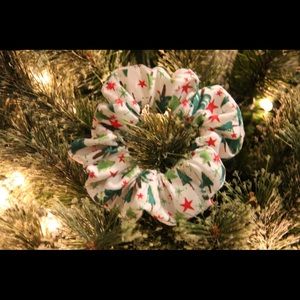 I’m Feelin’ Pine Scrunch